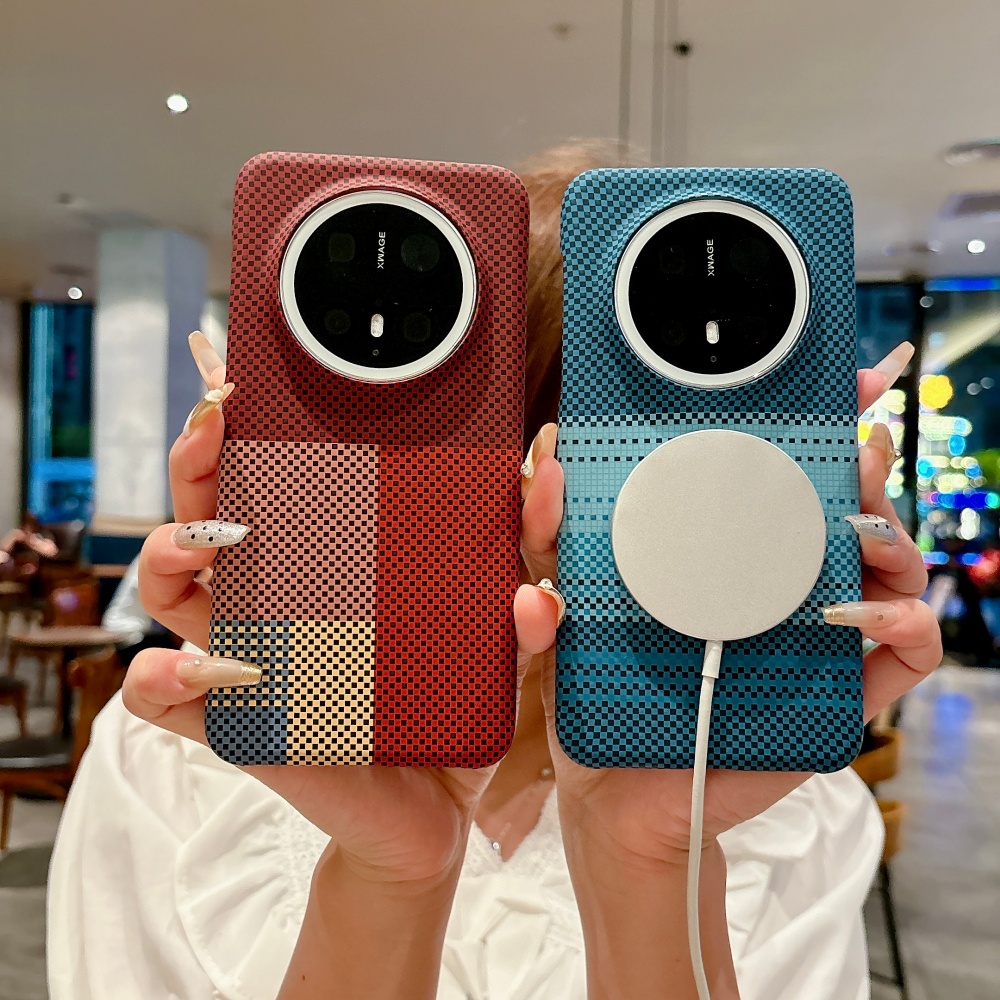 超薄型Magsafe対応カーボンファイバーテクスチャスマホケ - Ultra Thin Frameless Phone Cover のレビューと価格