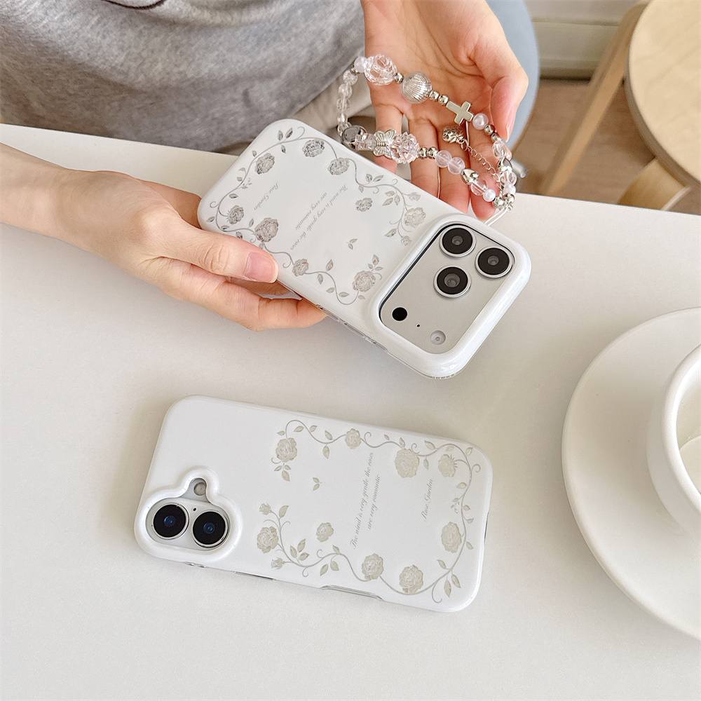 ヴィンテージシルバーローズガーデンフォンケース iPhone - Vintage Floral Pattern Soft Case のレビューと価格