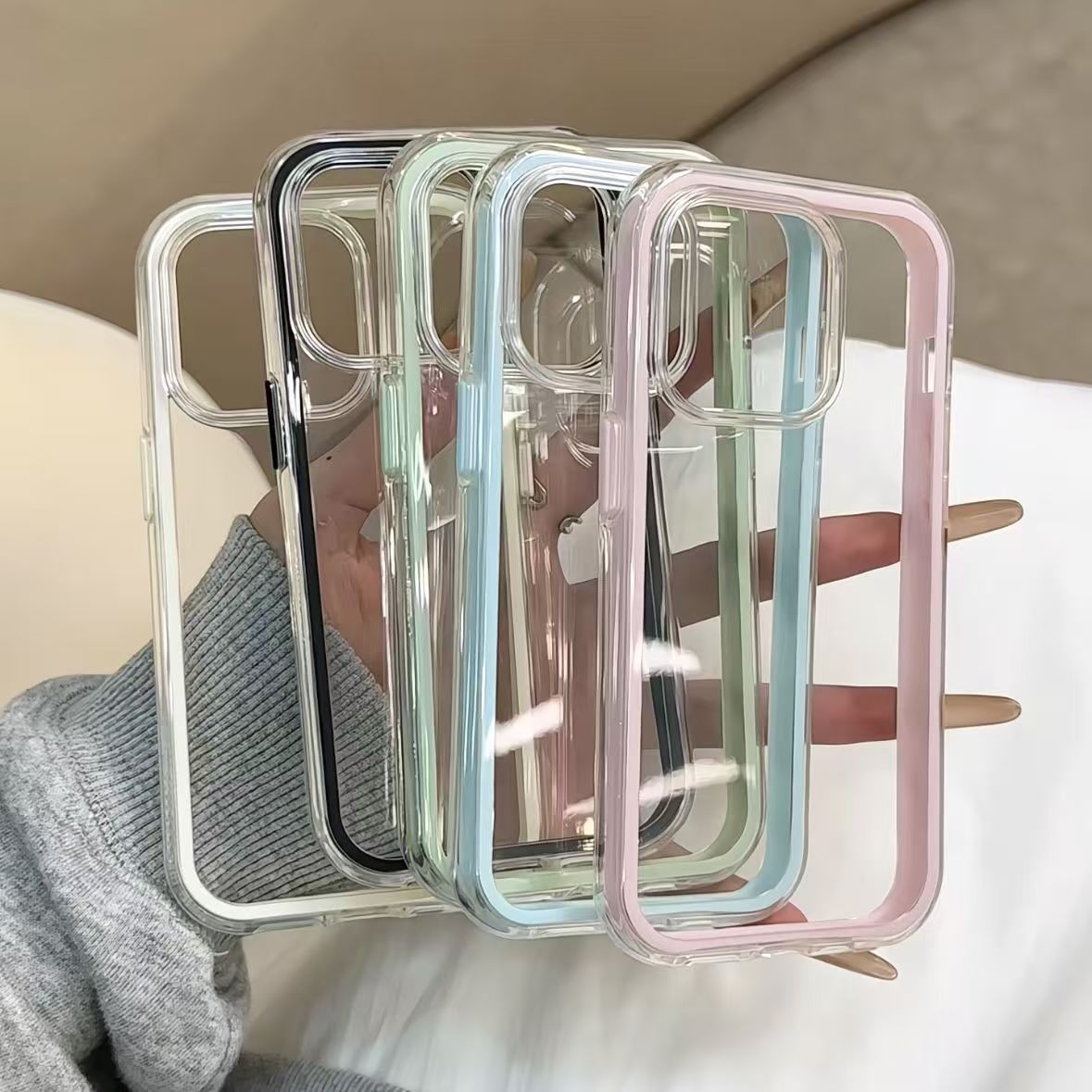 ラグジュアリーキャンディカラーフレームクリアバックフォンケー - Clear Shockproof Bumper Case のレビューと価格