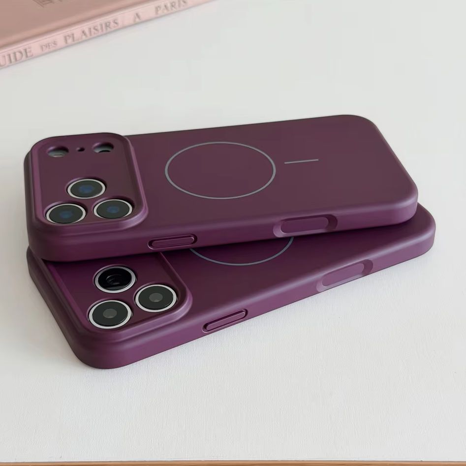 iPhone 18、17、16 Plus、16E、15、14 - Liquid Silicone Magnetic Phone Case のレビューと価格
